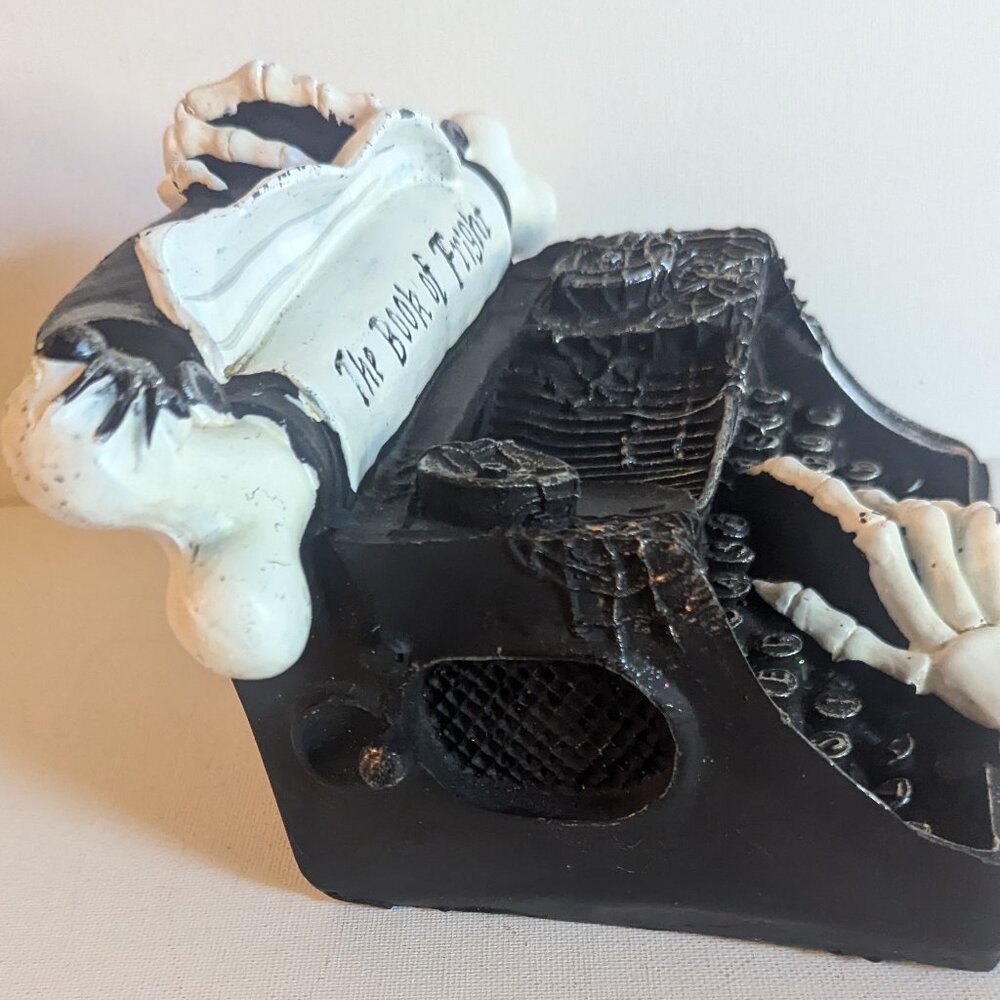'Book of Fright' Wednesday Addams Haunted Skeleton Typewriter Halloween Gothic - Picture 12 of 15